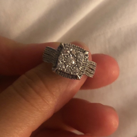 Diamond 2ct Ring - Picture 6 of 6